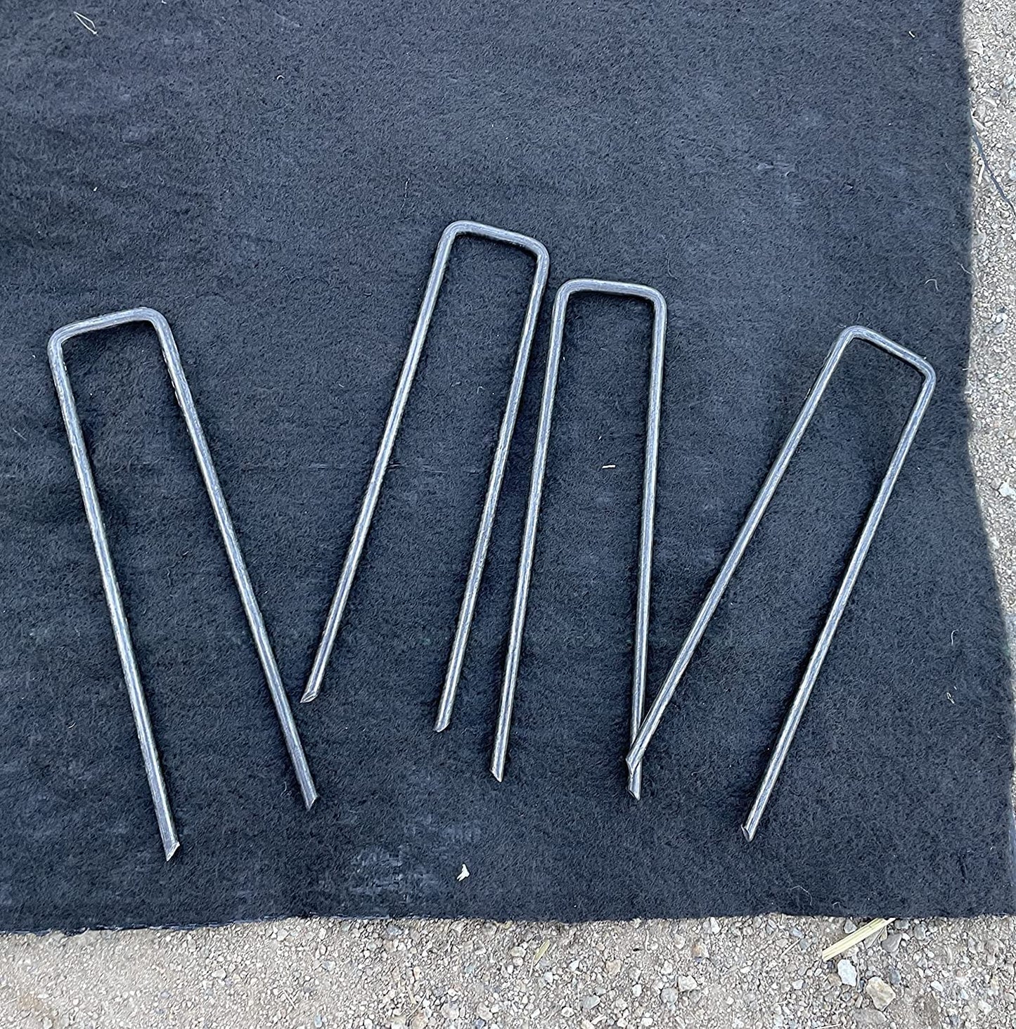 Staples, Landscape, Sandbaggy 6 inch Landscape Sod Staples (8 Gauge Steel) | Great for Hard & Rocky Soil | 40% Thicker Than Standard 11 Gauge Staples | Trusted by Farmers & Contractors Across USA (200 Staples)