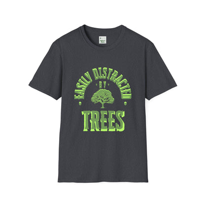 T-Shirt Unisex Softstyle, Distracted by Trees