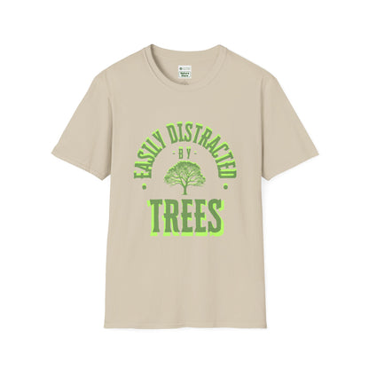 T-Shirt Unisex Softstyle, Distracted by Trees