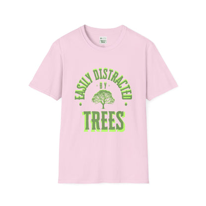 T-Shirt Unisex Softstyle, Distracted by Trees