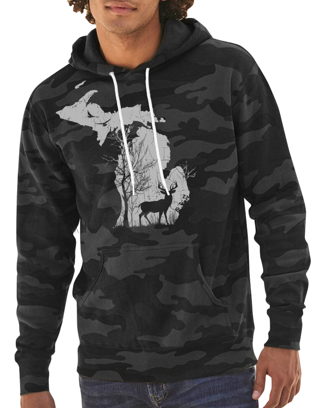 Deer in the Woods - Hoodie - Black Camo