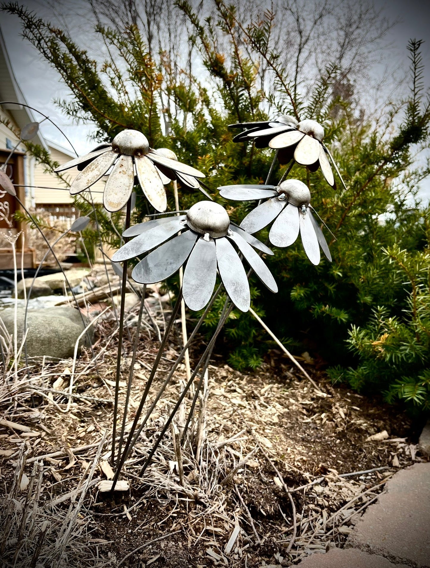 Metal Coneflowers | Yard Art
