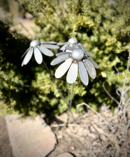 Metal Coneflowers | Yard Art